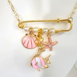 18KGP Seashore Beachy Paperclip Charm Necklace. Stainless Steel.